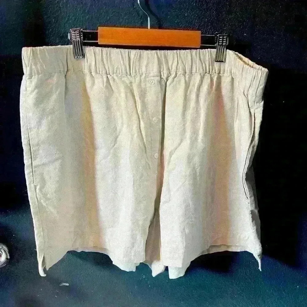 Women’s ASOS Linen Beige Shorts Size 14